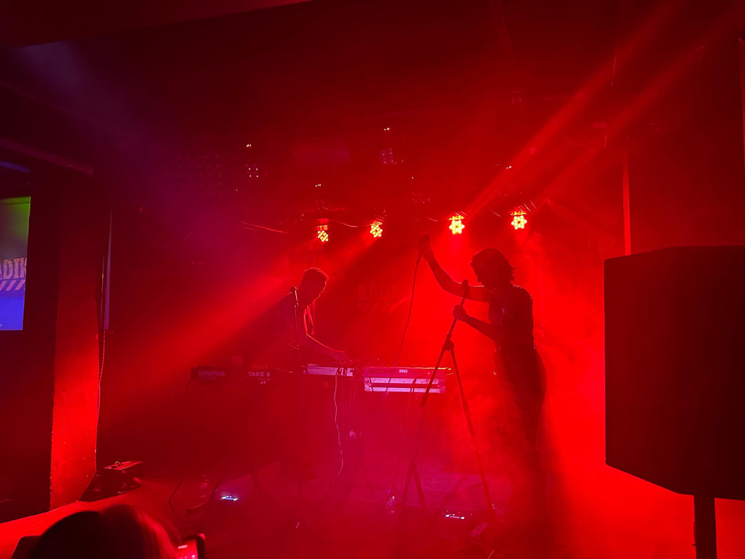 Synths & Sadness: Backstage with HALLOWS in Istanbul (Interview)