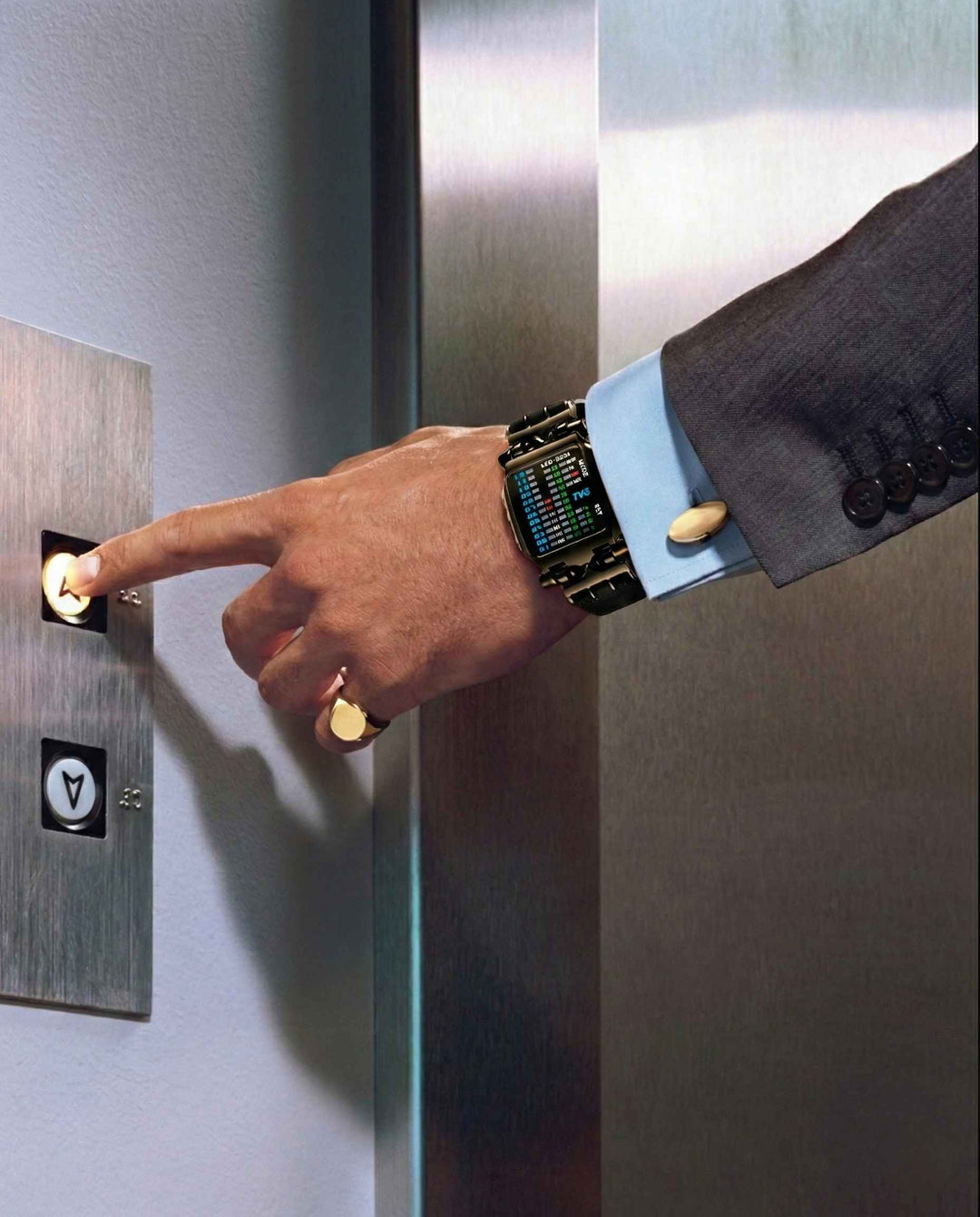 1986 Futuristic Waterproof Watch