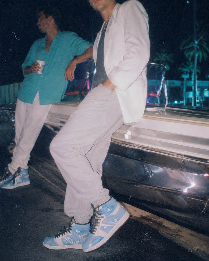 VHS Sky 180 Sneakers